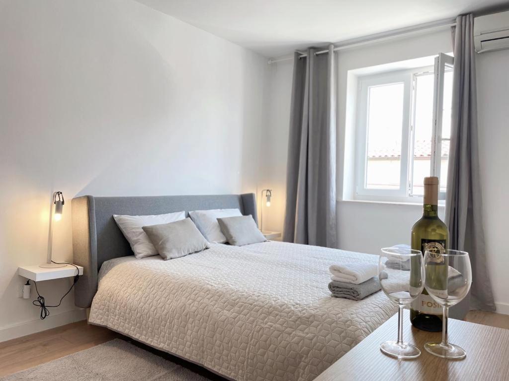 Caramel Comforts With Sea View In Stinjan Only 300 Meters From The Beach Pula Exterior foto